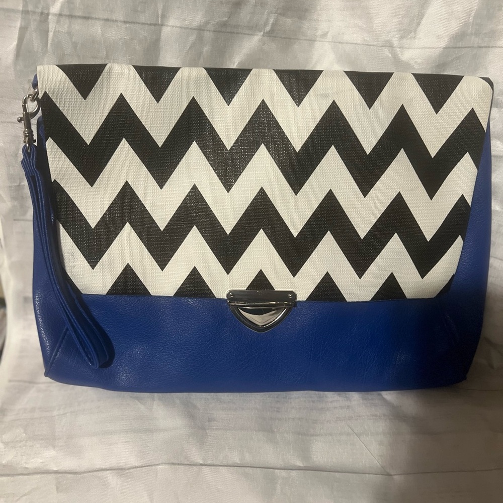 Chevron Pattern Clutch with Blue Accent